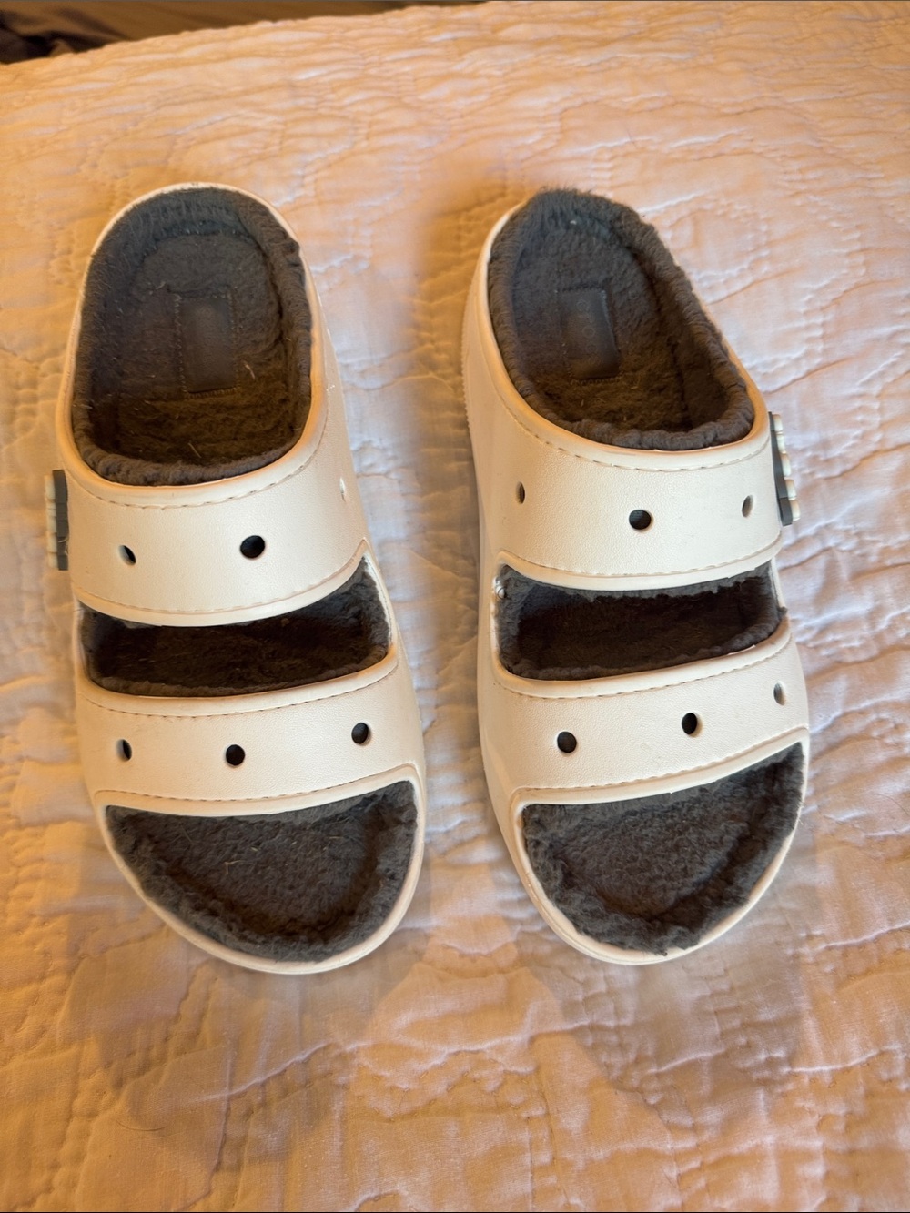 CROCS Cream Slide Sandals with Gray Fleece Lining